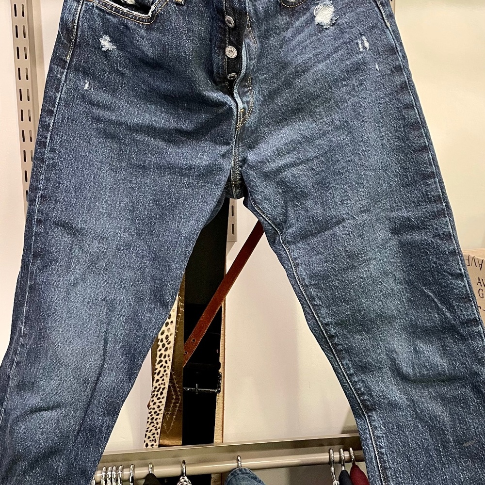 Women’s 501 Distressed Skinny jeans